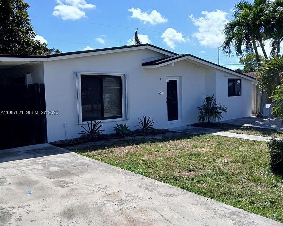 1st image of 630 SE 3rd Pl