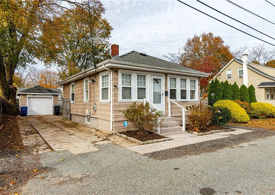 2nd image of 39 Mawney Ave