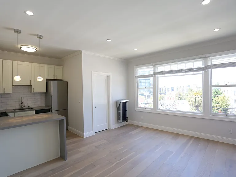 171 Montecito Ave #307 — Photo 8