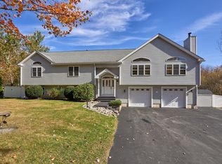 9 Tucker Rd, Holden, MA 01520