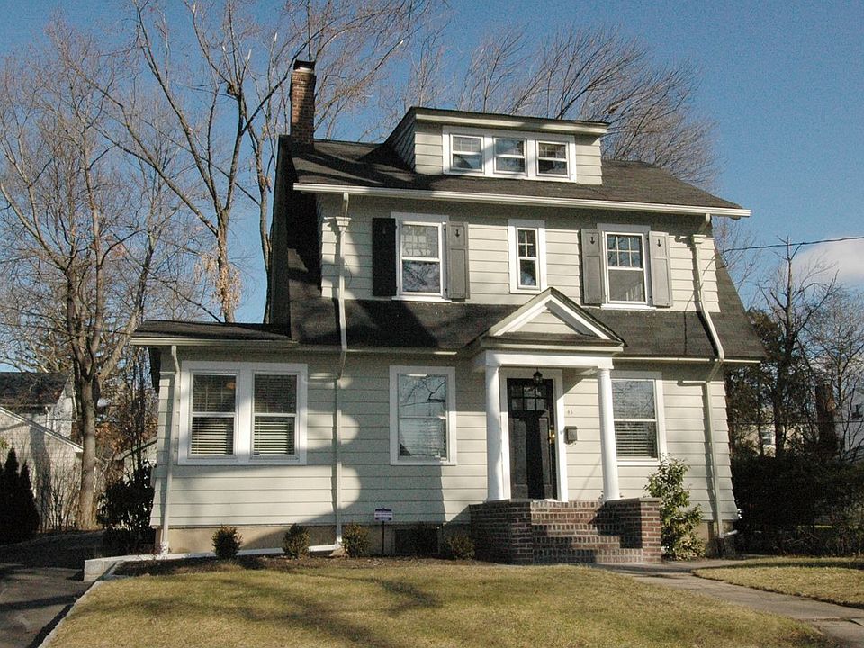FRONT EXTERIOR