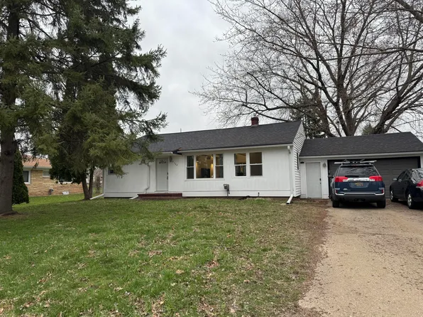 5142 Mount Olivet Rd, Kalamazoo, MI 49004