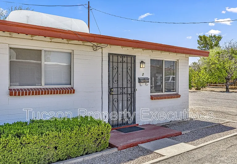 4246 E Pima St #D — Photo 25