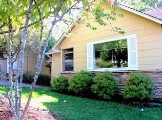 964 SE Terrace Dr, Roseburg, OR