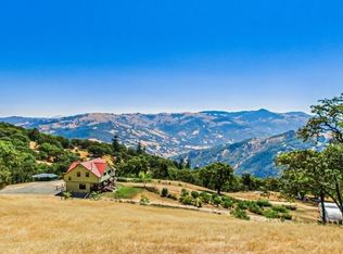 2427 Lauffer Rd, Garberville, CA 95542