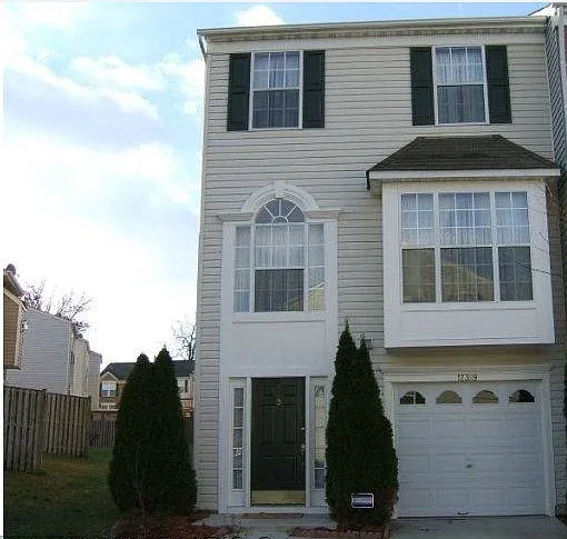 12359 Sweetbriar Pl photo 1