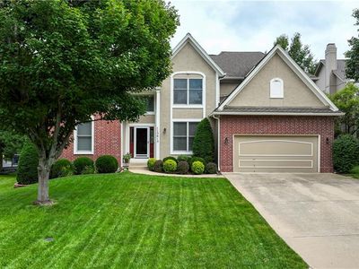13015 S Hagan Ct, Olathe, KS, 66062