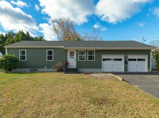 3 Kalina Dr, Saugerties, NY 12477