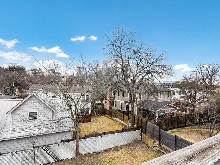 609 Harthan St #A — Photo 26