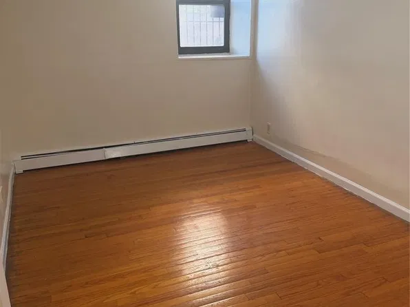 (undisclosed Address), Yonkers, NY 10705