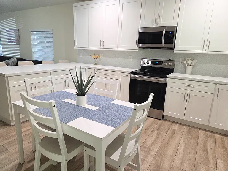 11 Pompano Ave — Photo 5