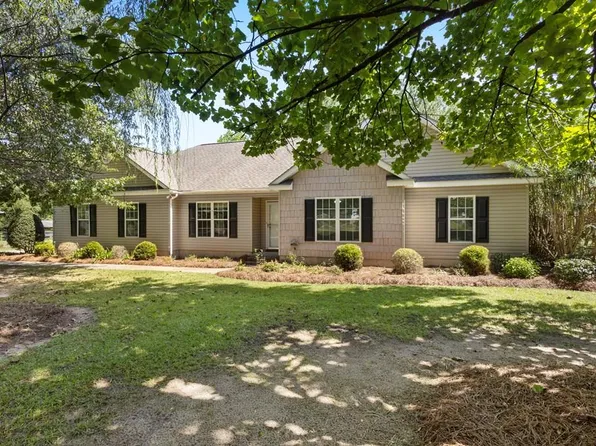 100 Elizabeth Dr, Tifton, GA 31793