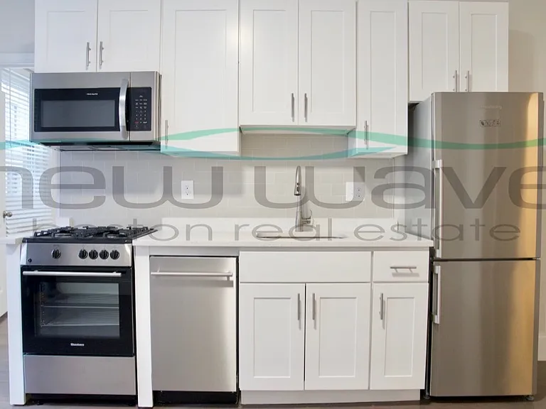 38 Clearway St #7 — Photo 4