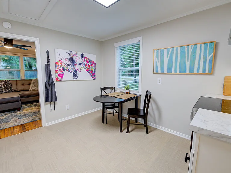 322 S Kilbourne Rd — Photo 10