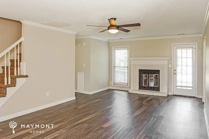 3 bed, 2.0 bath, 1743 sqft, $1,995 — Photo 4