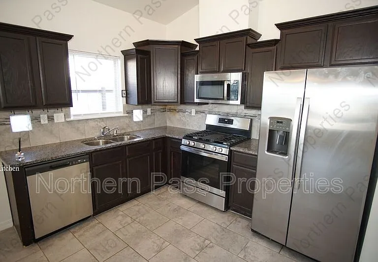 14380 Tobe Davis — Photo 6