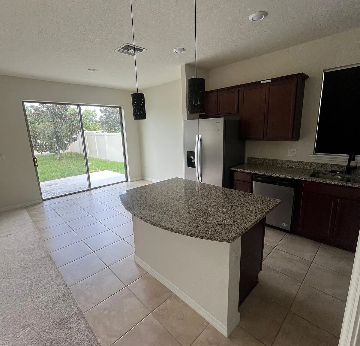 298 Citrus Isle Loop — Photo 3