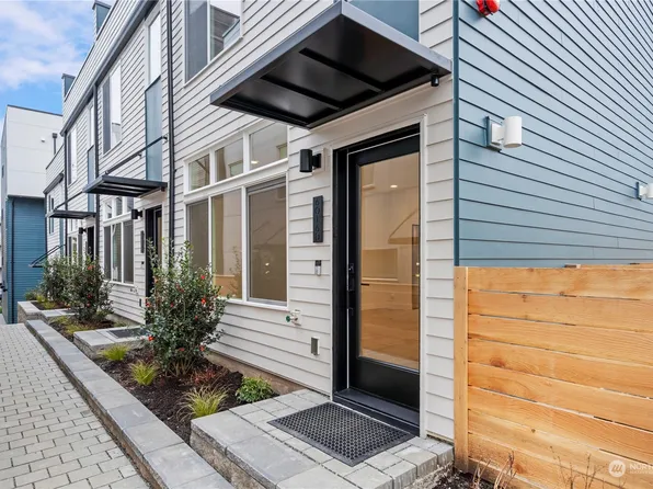 6016 C California Avenue SW, Seattle, WA 98136