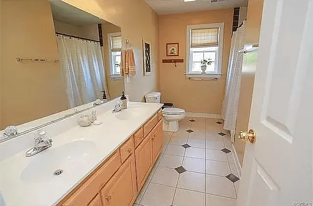 5500 Holman Dr — Photo 13