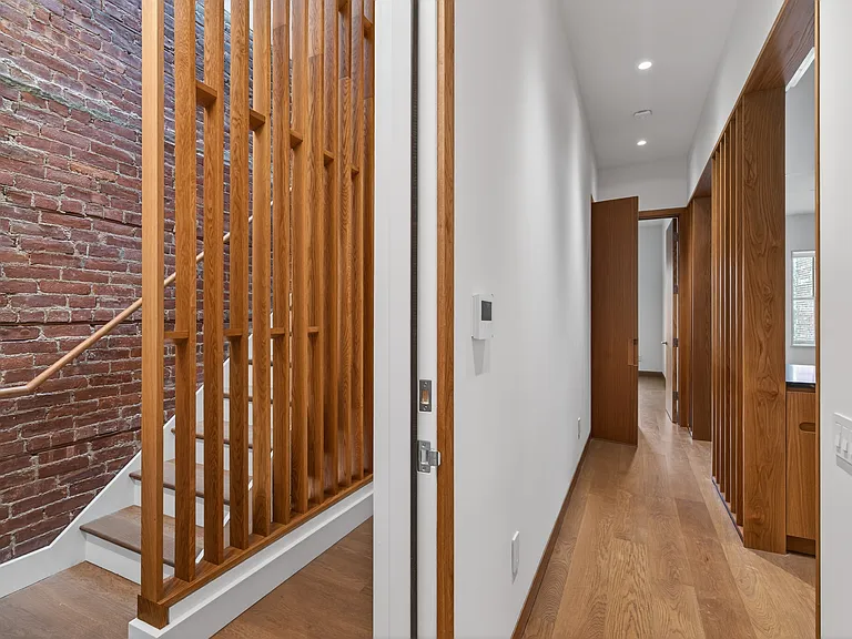 316 Wall St #2 — Photo 28