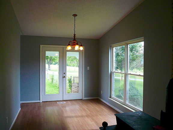 5th image of 7037 Maize Dr #2
