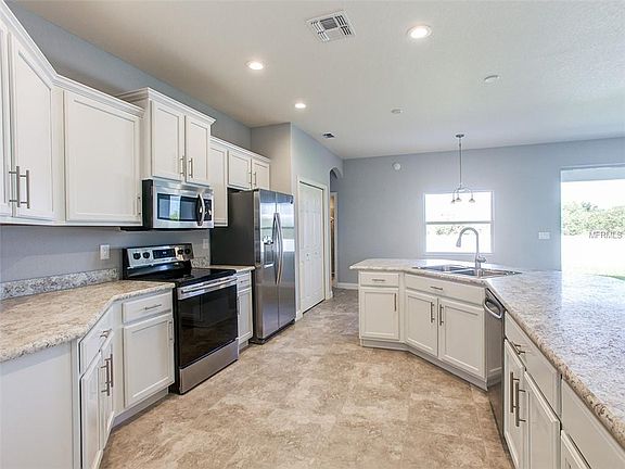 3rd image of 2568 Highlands Creek Way