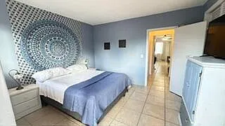 725 SW 11th Ave #6F — Photo 6