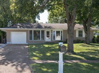 830 Rayburn Ave, Saint Louis, MO