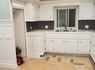 56 Cherry St FLOOR 2, Fall River, MA 02720