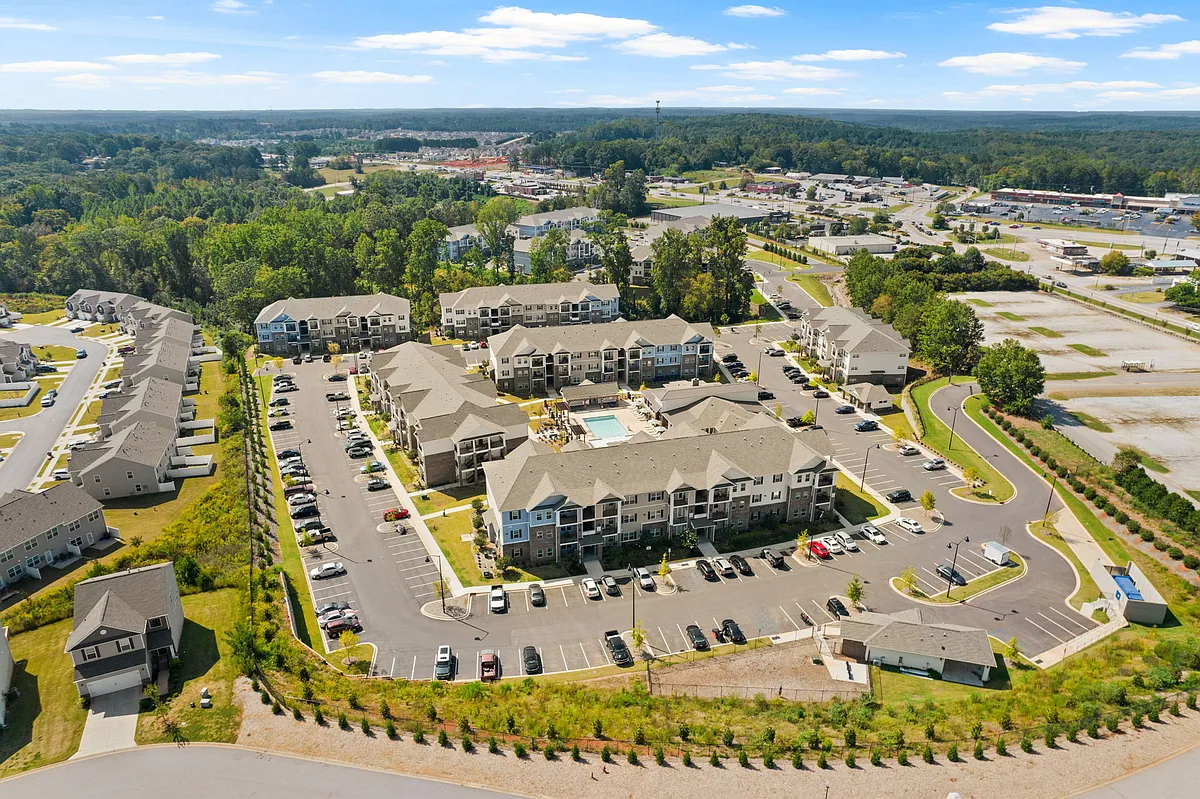 Building Photo - Falls at Meehan Apartments