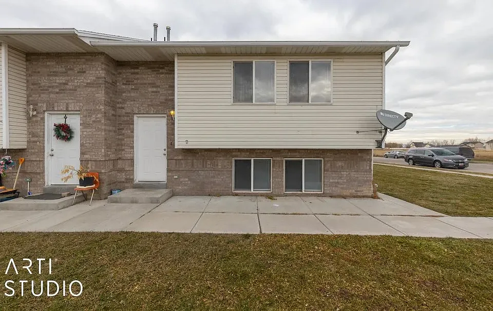 1665 W 150 N #D