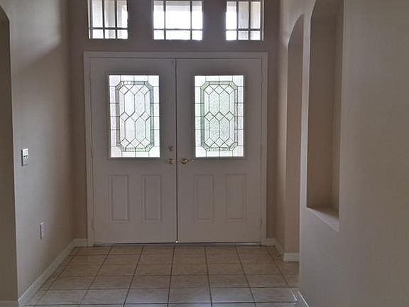 3rd image of 31543 Marchester Dr
