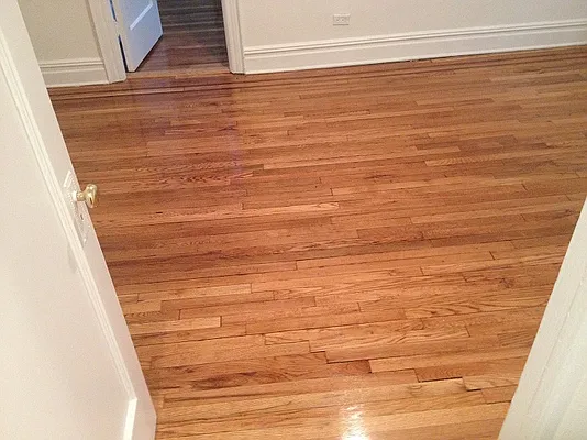 Rented by Metroline Realty | media 28