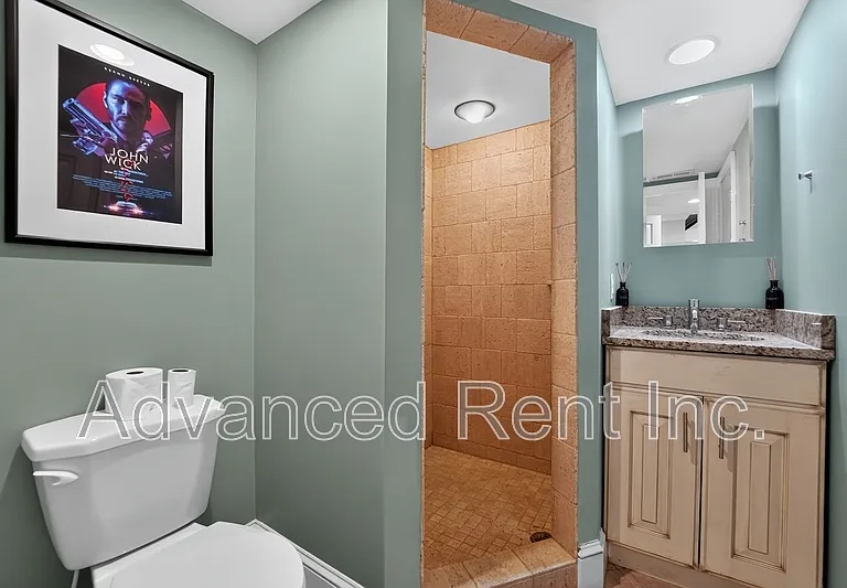 528 S Curley St — Photo 23