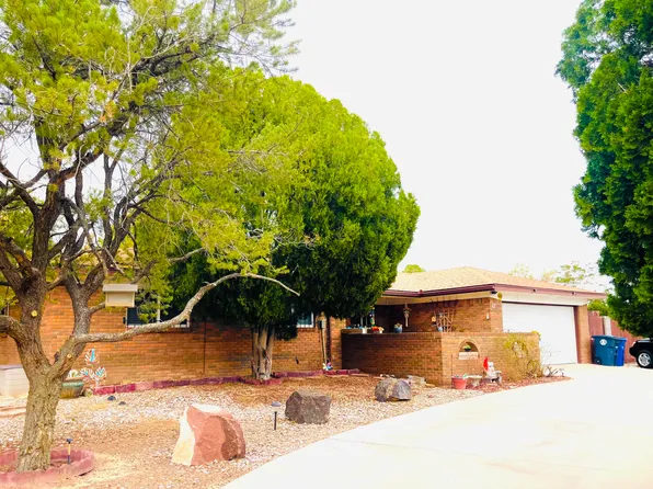 6301 Cuesta Pl NW, Albuquerque, NM 87120