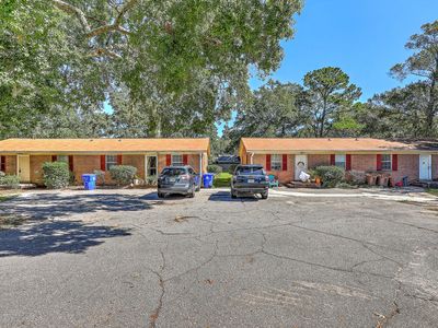 1182 Folly Rd #A-b, Charleston, SC, 29412