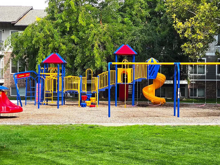 Springs of Royal Oaks — Photo 12