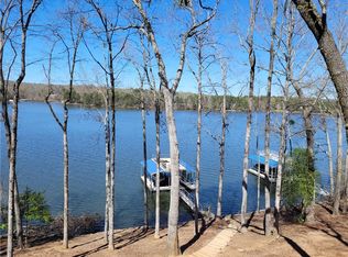 2734 Northlake Rd, Gainesville, GA 30506