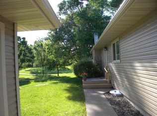 2506 Country Club Pkwy, Moorhead, MN 56560