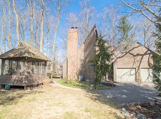 1821 Dogwood Dr, Holt, MI 48842