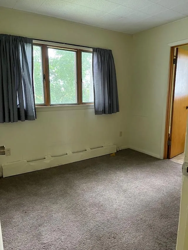 2 bed, 900 sqft, $1,200 — Photo 3