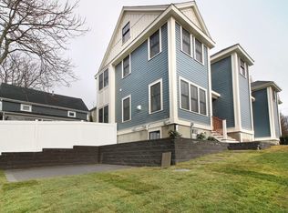 49 Cottage St #1, Newton, MA 02464