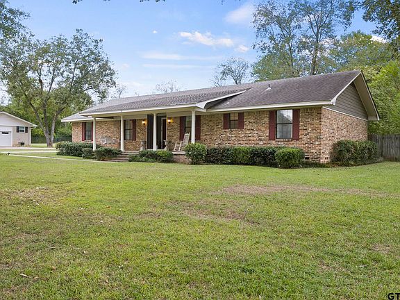 3rd image of 105 Princedale Dr