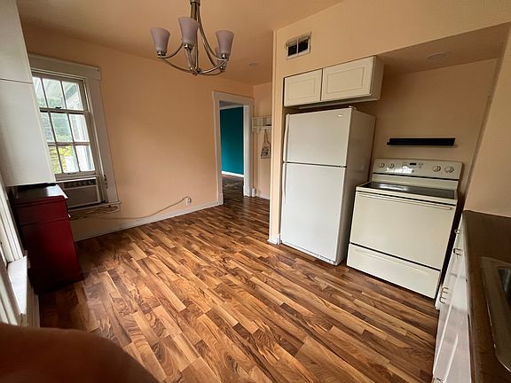 3rd image of 108 S Ritter Ave #3