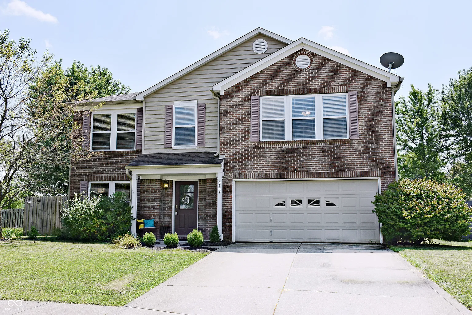 6407 E Clarks Hill Ct photo 1