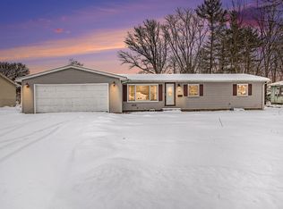 218 22nd St N, Springfield, MI 49037