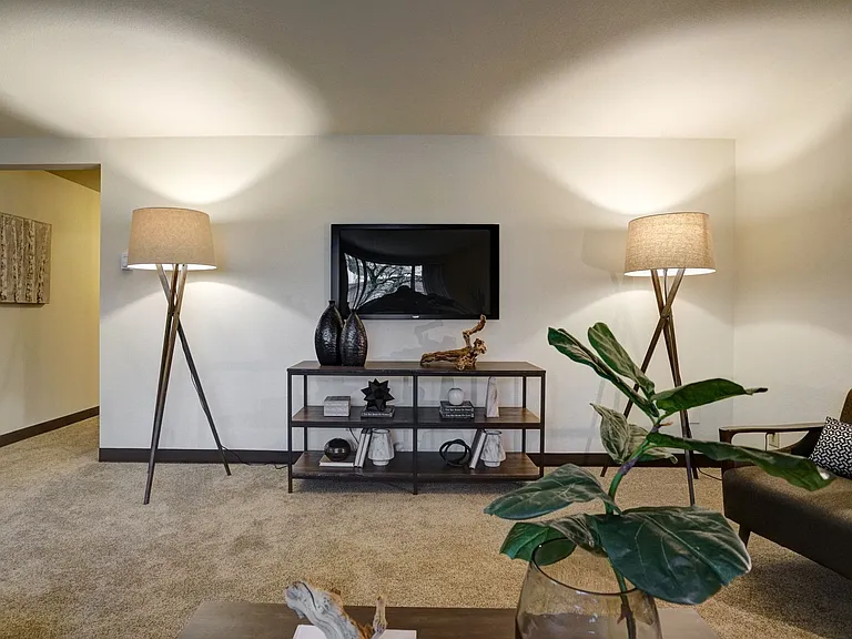 Upland Terrace — Photo 86