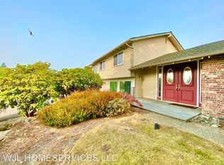 1818 121st Ave SE, Bellevue, WA 98005