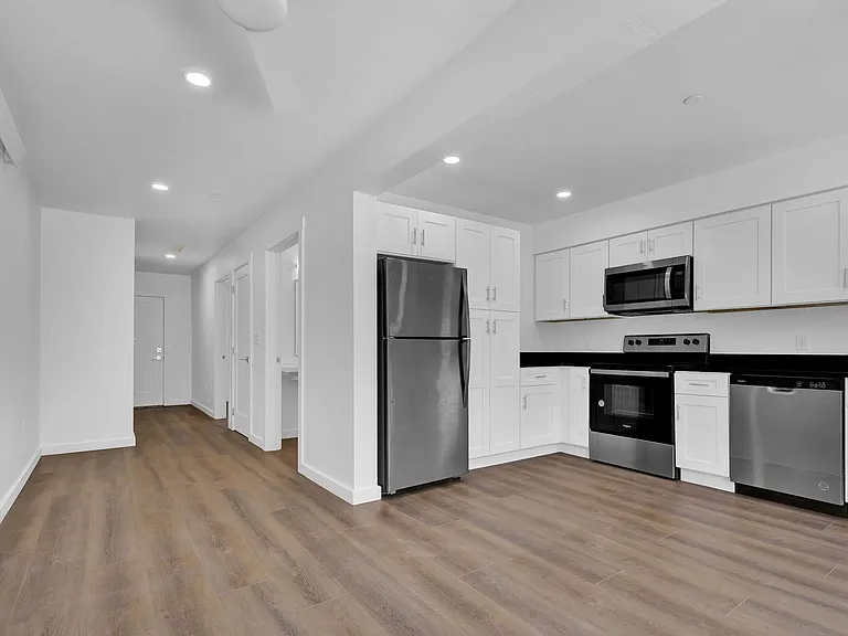 Saddle Lofts Apartments — Photo 5