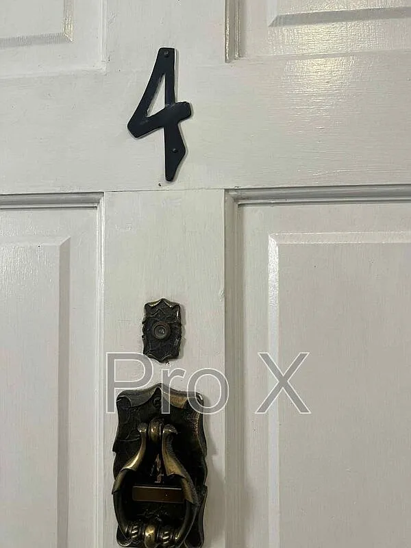 2 bed, 1.0 bath, $775 — Photo 2